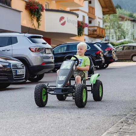 Knappensteig Apartman Wagrain