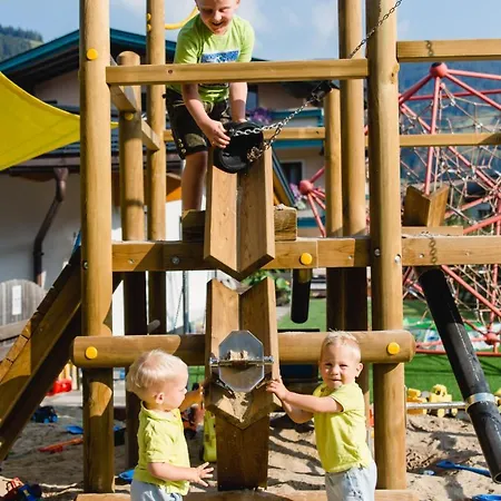 Knappensteig Apartman Wagrain